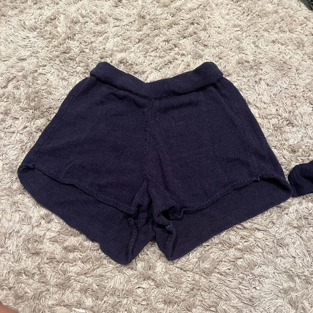 Zara knit mini shorts - Picture 2 of 4